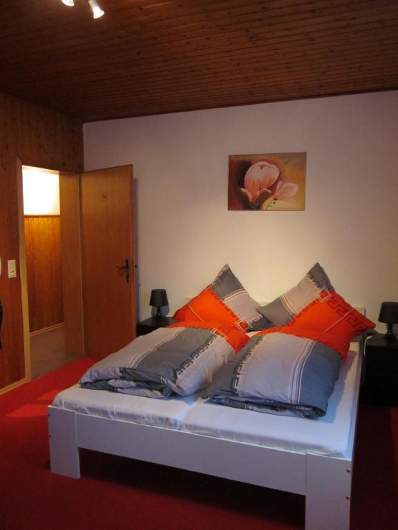 Gastehaus Am Fels Hotel Altenahr Bilik gambar